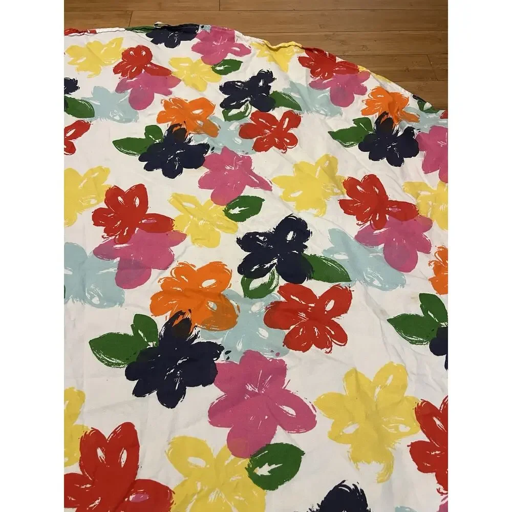 Kate Spade New York 100% Cotton “FLOWERBOX” Round Tablecloth 62”